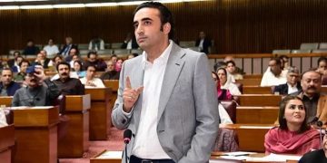 پیپلز پارٹی کا بجٹ اجلاس کا بائیکاٹ،چند ارکان کا ایوان میں احتجاج
