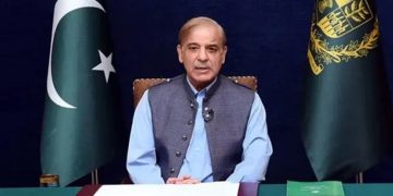 Prime Minister Shahbaz Sharif congratulates Pakistan football team
