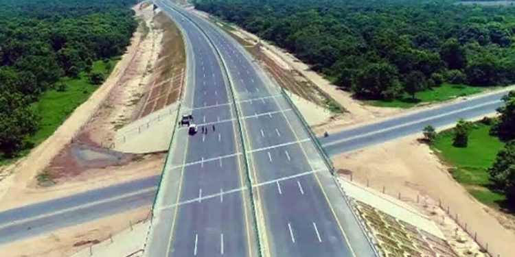 Proposal to allocate Rs20 billion for M6 motorway project