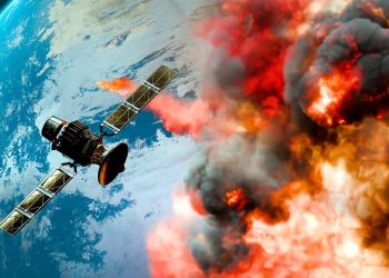 Secret war begins in space, destruction in space, everything ends