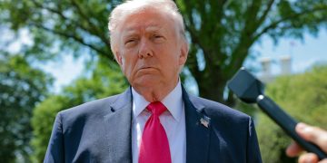 The blockade of the Strait of Hormuz will remain in full force, Donald Trump