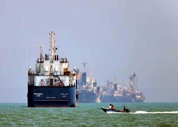 The blockade will end in 30 days, the US and its allies will give Iran $300 billion