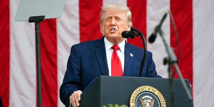 Trump rejects criticism of Iran deal
