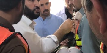 سوات میں بس الٹ گئی،ایک طالبہ جاں بحق ،20سے زائد زخمی
