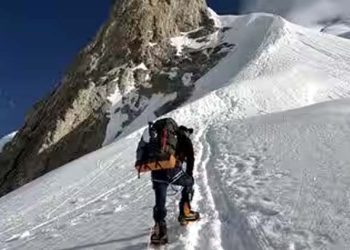 10 climbers missing after avalanche in Gilgit-Baltistan