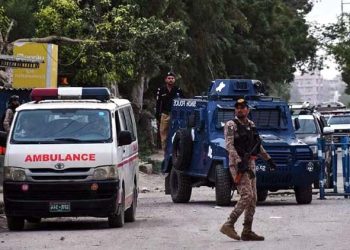 9 policemen martyred, 5 missing in encounter with terrorists in Ziarat