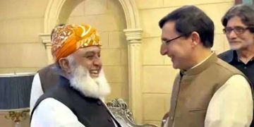 An alliance between PTI and JUI-F has been finalized.