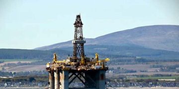 Britain will adopt a realistic policy regarding North Sea oil and gas, says British Prime Minister.