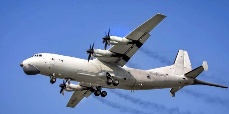 China's advanced Y-9 anti-submarine aircraft has been unveiled.