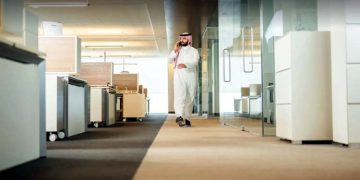 Crackdown on violation of Saudization laws in Saudi Arabia