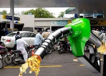 Diesel price increased by Rs 3.37; petrol price reduced by Rs 1 per litre.