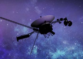 Fifty-year-old spacecraft still active, world surprised