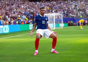 France defeats Sweden in World Cup pre-quarterfinals