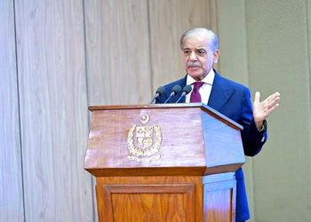 Transitioning the economy to a cashless system will lead to economic growth Prime Minister.