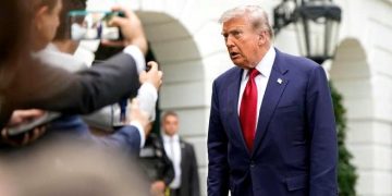 US President announces halt to attack on Iran.