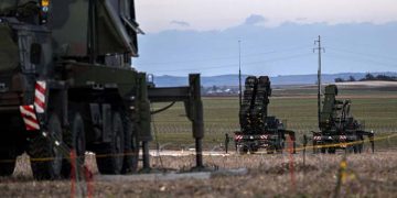 Ukraine requests 300 Patriot missiles from allied countries.