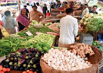 Vegetable prices skyrocket, people worried
