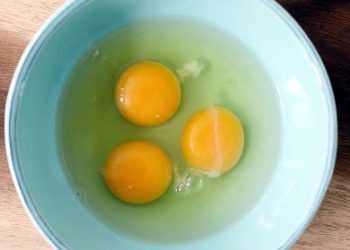 What exactly is that white thread-like strand visible in an egg You will be amazed to learn the truth.