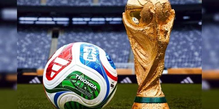 Which countries have won the FIFA World Cup from 1930 to 2022