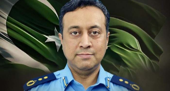اسلام آباد،ائیرفورس کے گروپ کیپٹن عاصم خاتون کو بچاتے ہوئے شہید