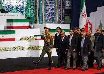 وزیراعظم،فیلڈ مارشل کی آیت اللہ علی خامنہ ای کے تعزیتی اجتماع میں شرکت