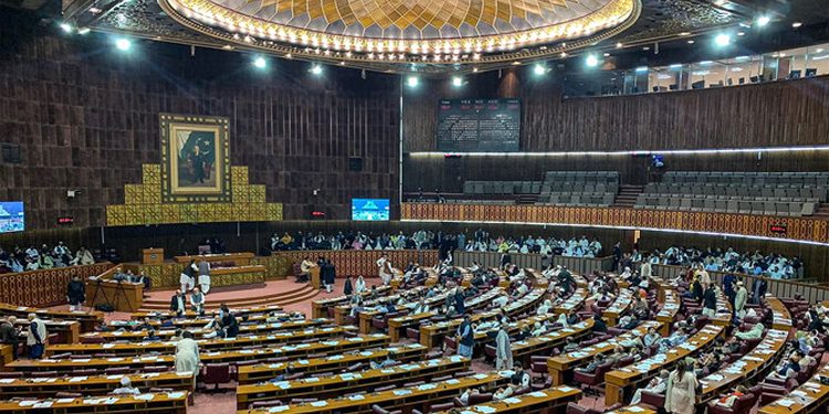 799 Pakistani workers died abroad in 2 years, details presented in Parliament