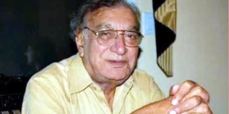 A day to remember the great poet of love, resistance and emotion, Ahmed Faraz.