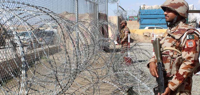 افغان طالبان کا دعویٰ مسترد، پاکستان سے اسلحہ اسمگلنگ کا الزام بے بنیاد قرار