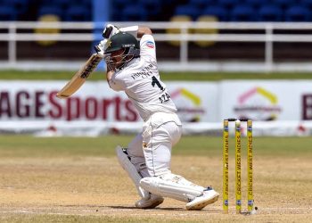 Babar Azam's first victory as captain again, second Test goes to Pakistan, series level
