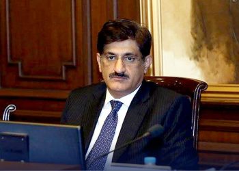 سندھ میں دہشت گردی کے واقعات کم ہو گئے ،وزیراعلیٰ کو بریفنگ