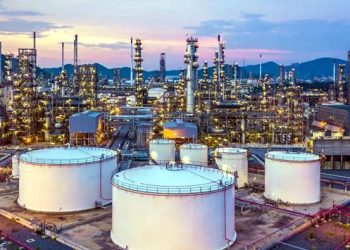 Decision made to establish strategic petroleum reserves in Pakistan; feasibility study initiated.