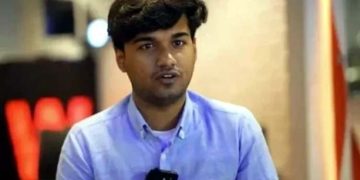 Exhumation of the grave of Mir Raza, a young businessman from Karachi.