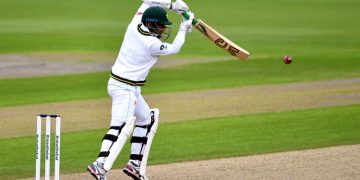 First Test England wins toss, invites Pakistan to bat.