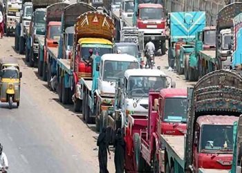 Goods transporters' nationwide strike enters fourth day; talks with the government to be held today.