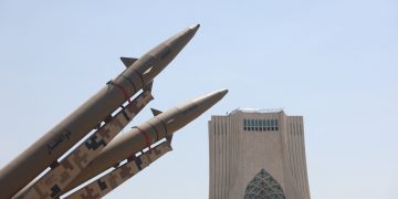 ایران کا یورپ میں موجود امریکی فوجی اثاثوں پر حملے کرنے پر غور