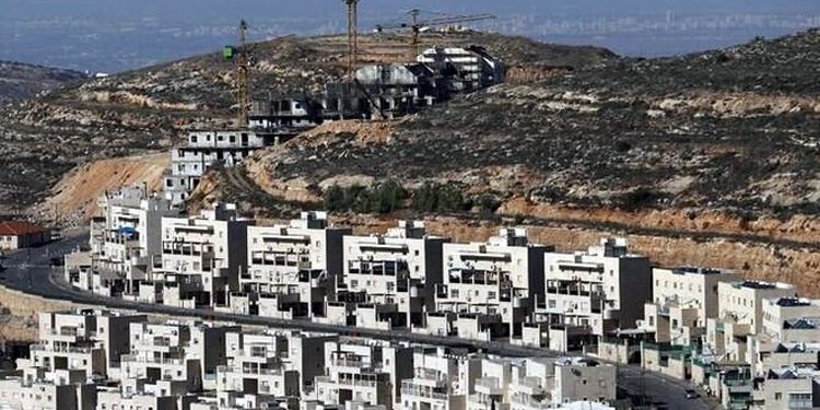 Israel must stop building new Jewish settlements in sensitive areas of the occupied West Bank. Islamic countries demand it.
