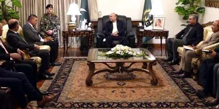 Malaysian Interior Minister meets President Zardari, agrees to increase cooperation
