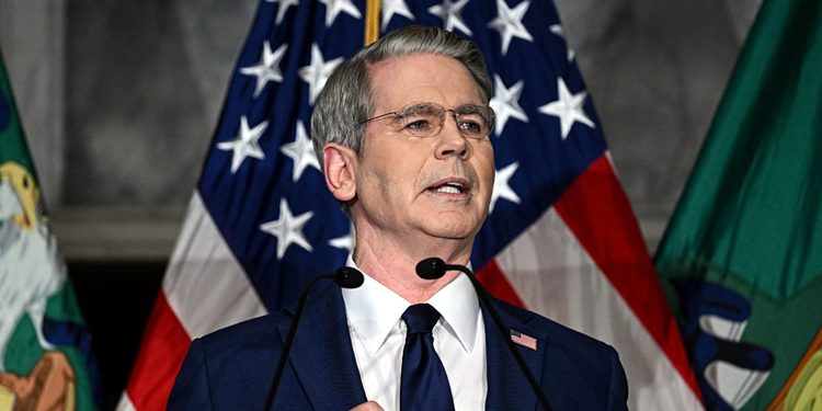 New US economic sanctions on Iran; announcement to cut off economic lifelines.