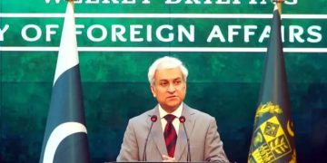 Pakistan is making efforts, in collaboration with brotherly nations, to resolve the Strait of Hormuz issue, says the Foreign Office spokesperson.