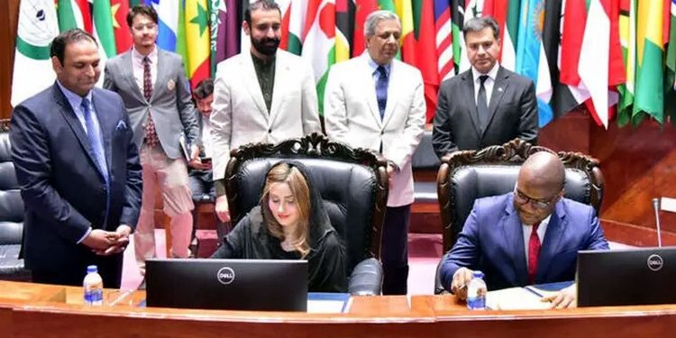 Pakistan joins OIC's ADR forum to resolve disputes outside the courts.