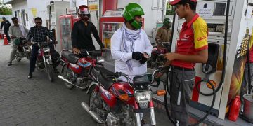 پٹرولیم ڈیلرز کی ملک گیر ہڑتال کی کال واپس