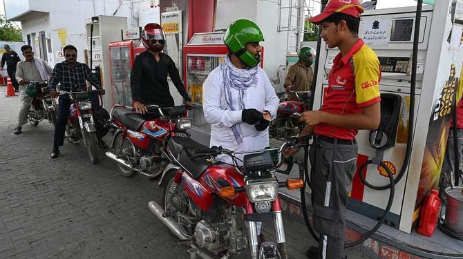 پٹرولیم ڈیلرز کی ملک گیر ہڑتال کی کال واپس