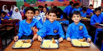 Punjab Decision taken to launch a school meal program worth Rs 6.87 billion, providing students with milk three days a week and biscuits one day a week.