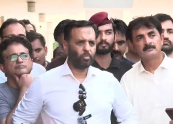 استعفیٰ دوں گا یا نہیں  ،رپورٹ کا انتظار کر لیں ،مصطفیٰ کمال