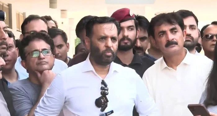 استعفیٰ دوں گا یا نہیں ،رپورٹ کا انتظار کر لیں ،مصطفیٰ کمال