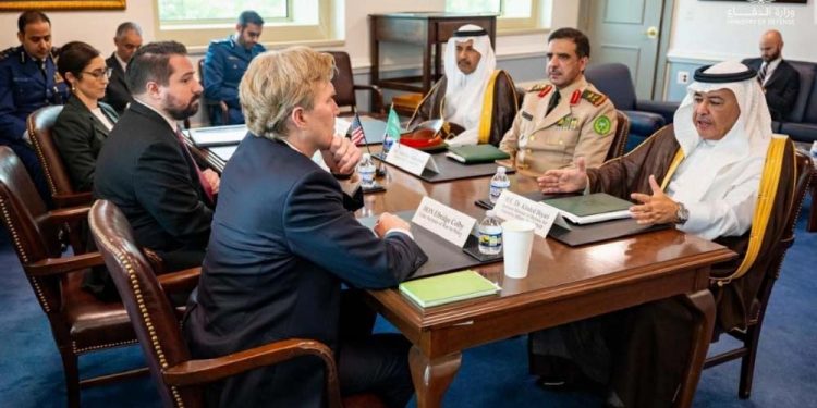 سعودی وزیر دفاع کا دورہ امریکا ،اہم شخصیات سے ملاقاتیں