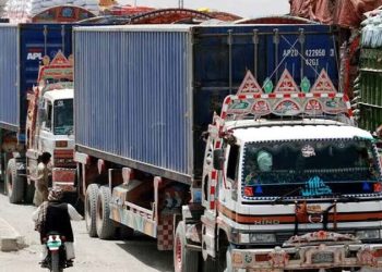 Second round of negotiations between goods transporters and the government begins.
