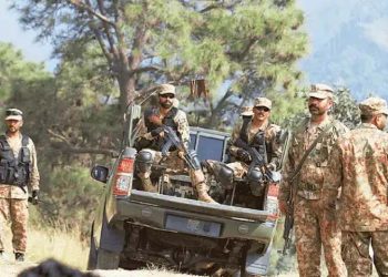 پنجگور میں سکیورٹی فورسز کا انٹیلی جنس بیسڈ آپریشن، 5 دہشت گرد ہلاک