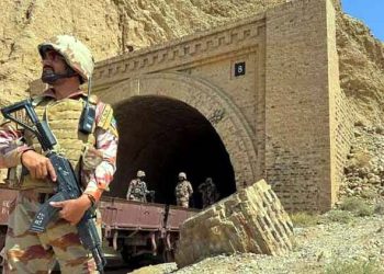 Security forces operation in Balochistan 3 'Fitna-al-Hind' terrorists killed, 4 injured.
