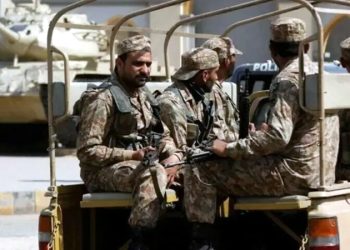 Security forces' operation in Khyber Pakhtunkhwa and Balochistan; 11 terrorists killed.